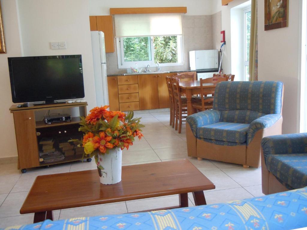 Rododafni Villas Klorakas Habitación foto